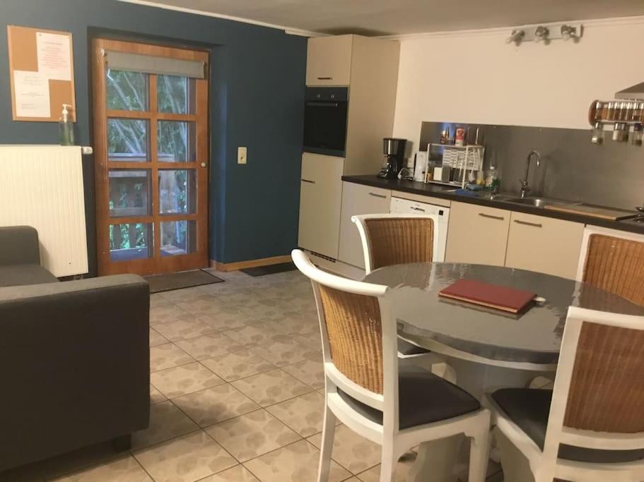 Gite Les 7 Frenes Vaux-sur-Sure Exterior foto